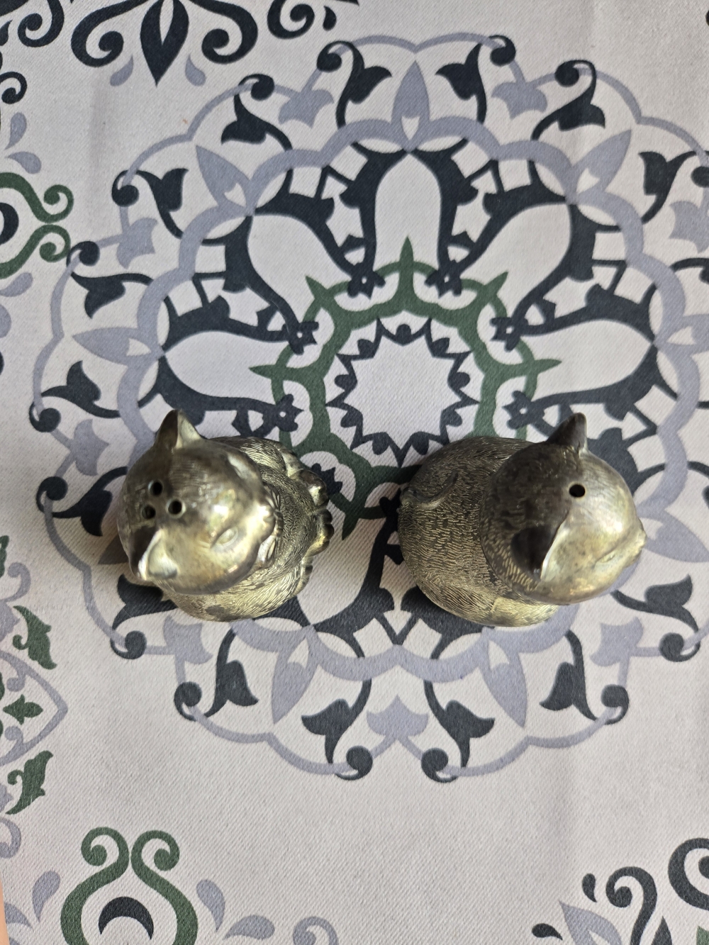 Cat Salt and Pepper Shakers Vintage - Picture 6 of 7